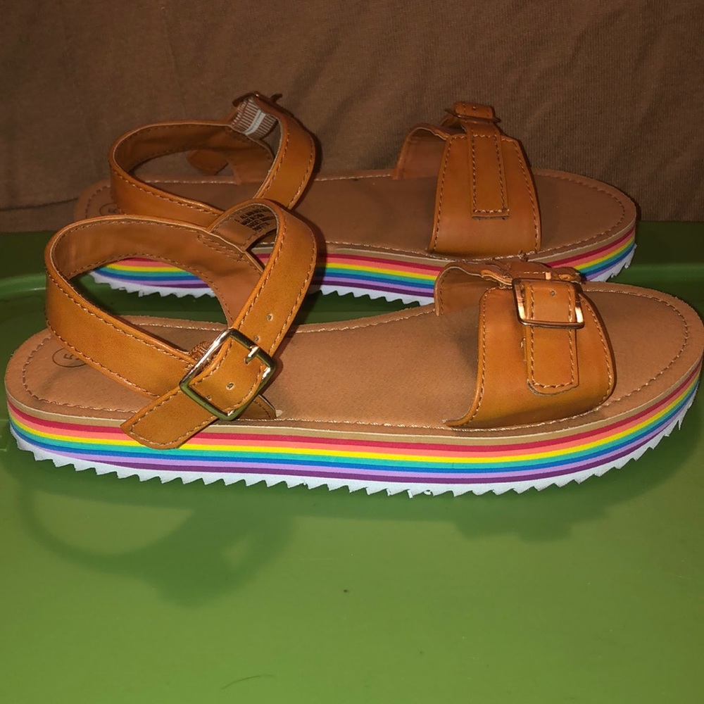 Girls Cat & Jack Rainbow Sandals 🌈